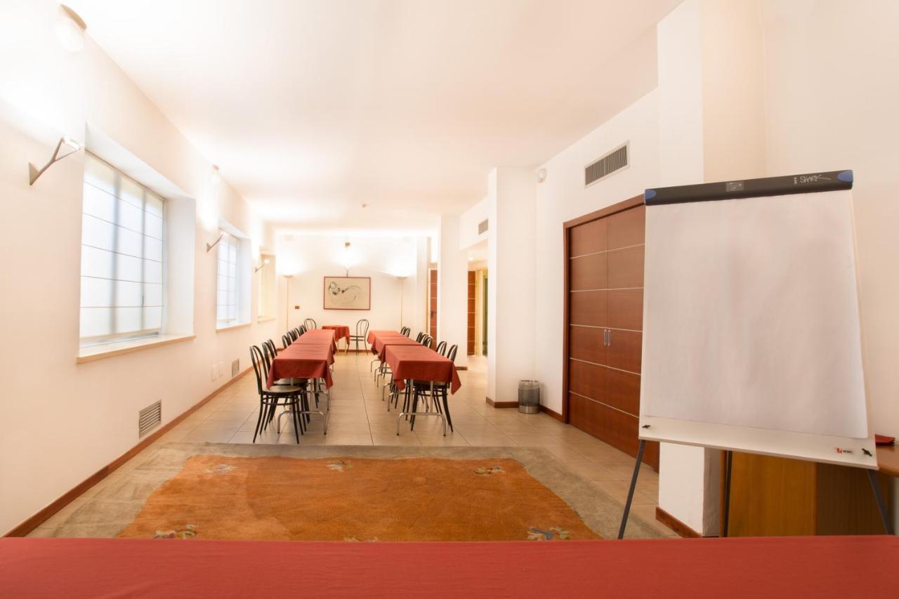 טורינו Hotel Alexandra מראה חיצוני תמונה